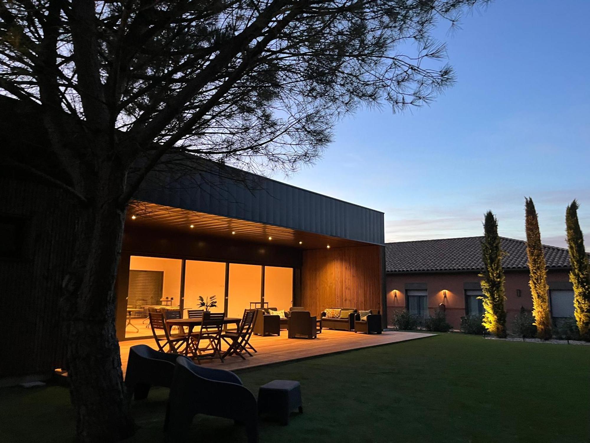Hotel & Seminaire Le Patio Occitan - Toulouse Ouest - La Ramee Cugnaux Exterior foto