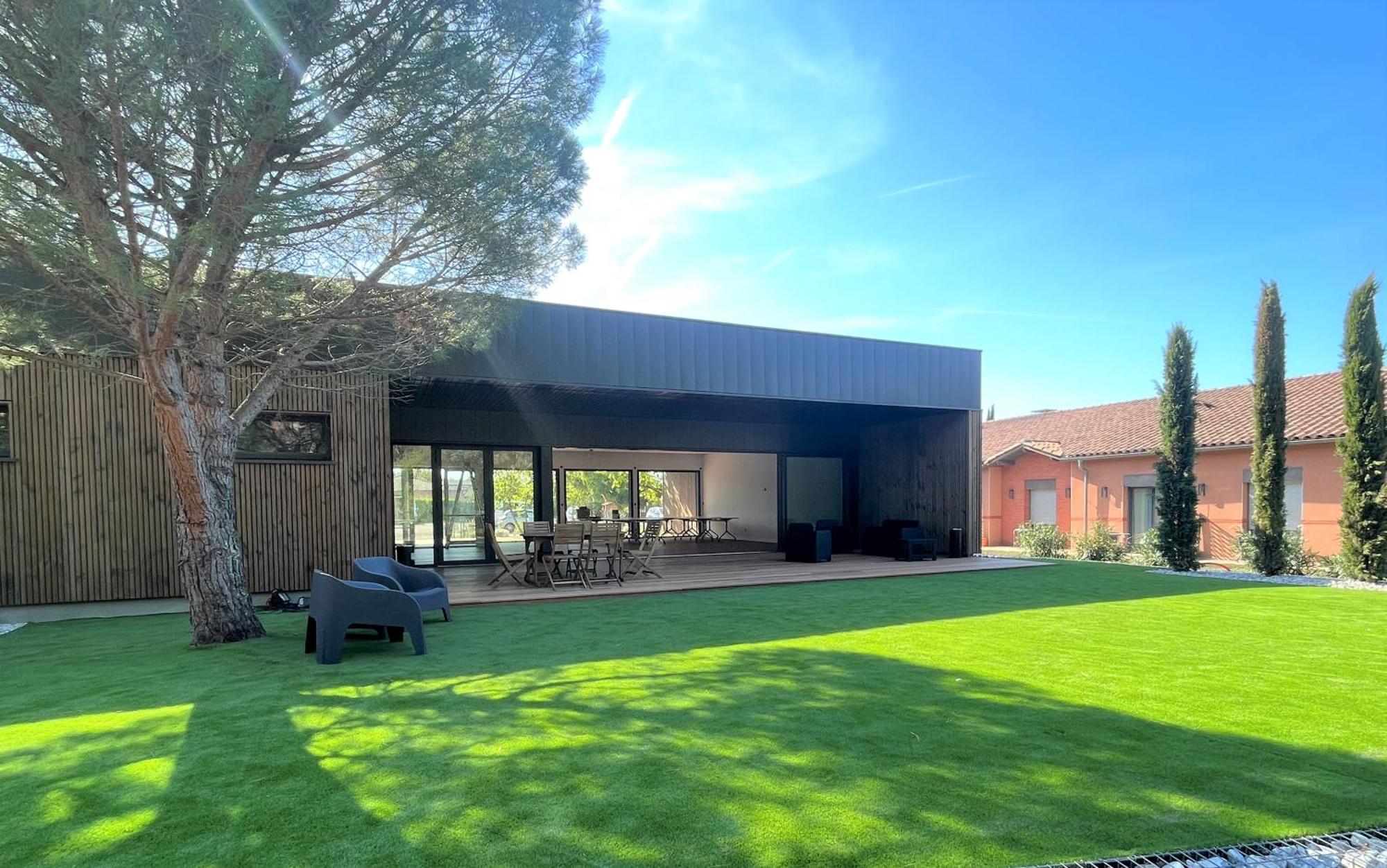 Hotel & Seminaire Le Patio Occitan - Toulouse Ouest - La Ramee Cugnaux Exterior foto